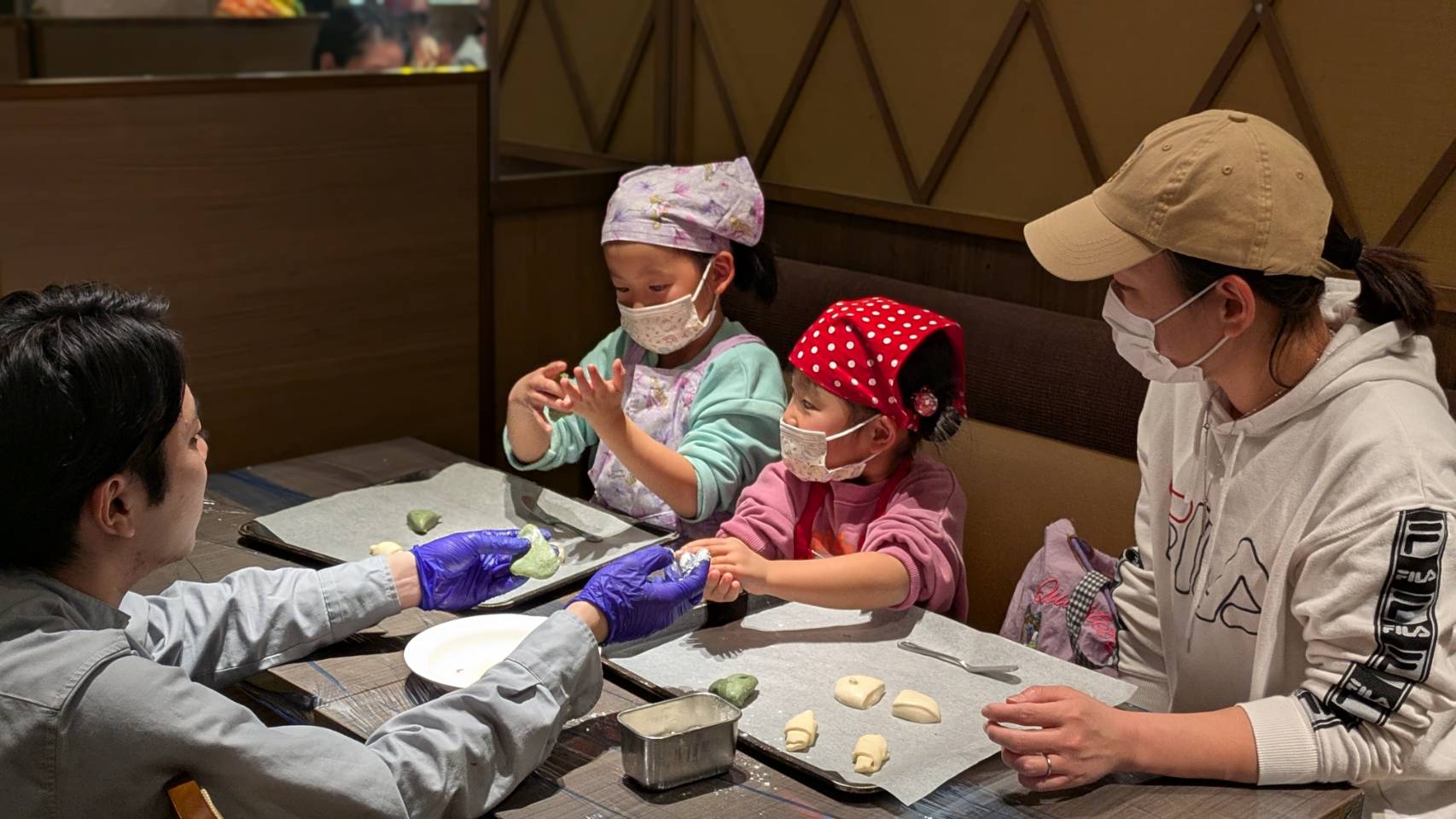 親子パン教室(コースカベイサイドストアーズ)